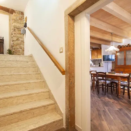 Dimora Laura Romantico Con Stufa A Legno Apartment Sant'Ambrogio di Valpolicella