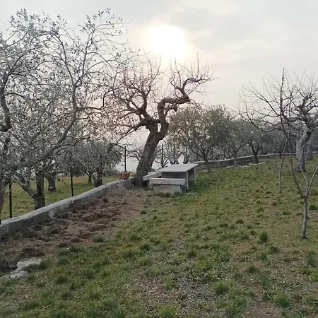 Dimora Laura Romantico Con Stufa A Legno Sant'Ambrogio di Valpolicella